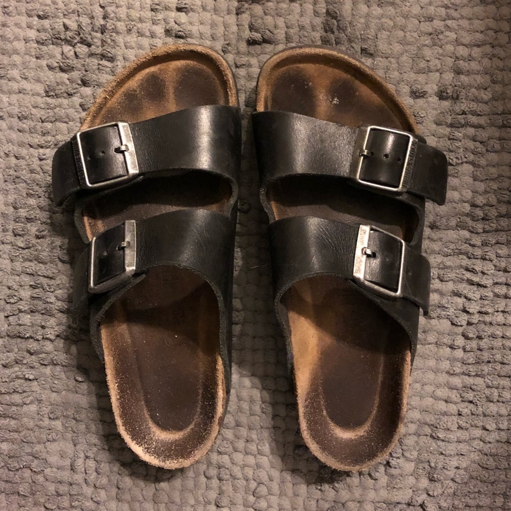 Leather Arizona Birkenstocks - Soft Footbed.